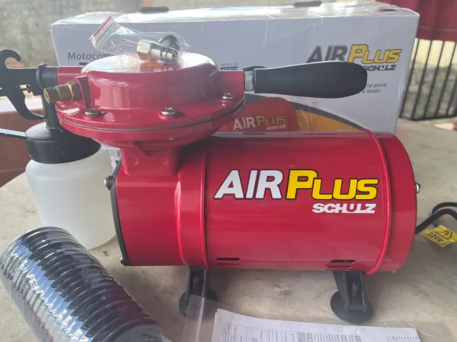 Compressor de pintura novo na caixa 