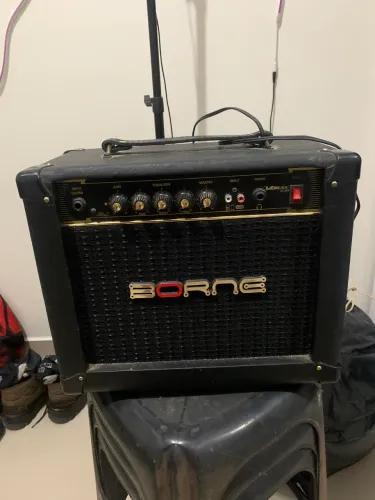 Amplificador Cubo BORNE VORAX 630