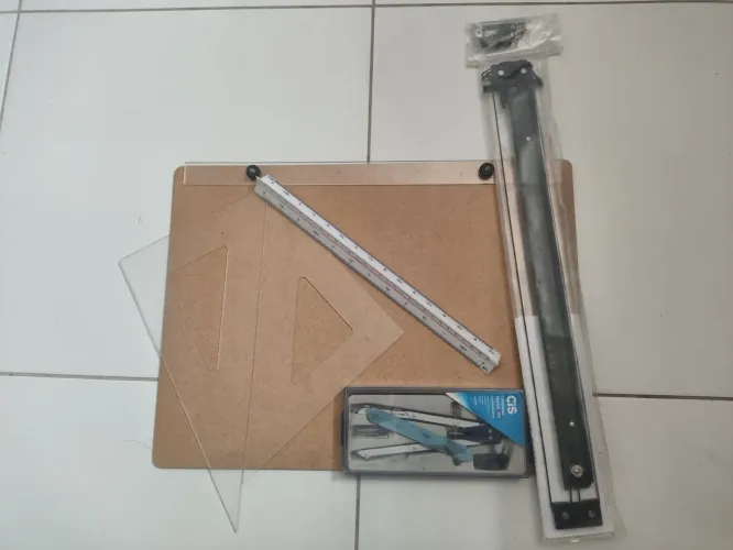 Kit desenho técnico 