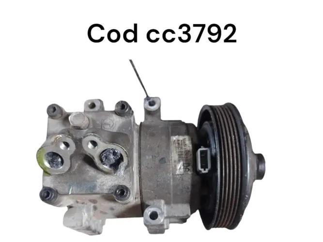 Compressor de Ar Condicionado para Carro - Usado