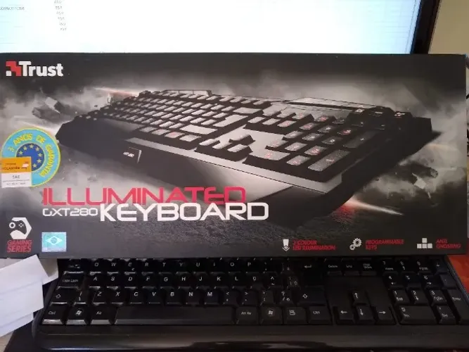 Teclado Gamer GXT280 Trust Retroiluminado Macro Novo Original lacrado