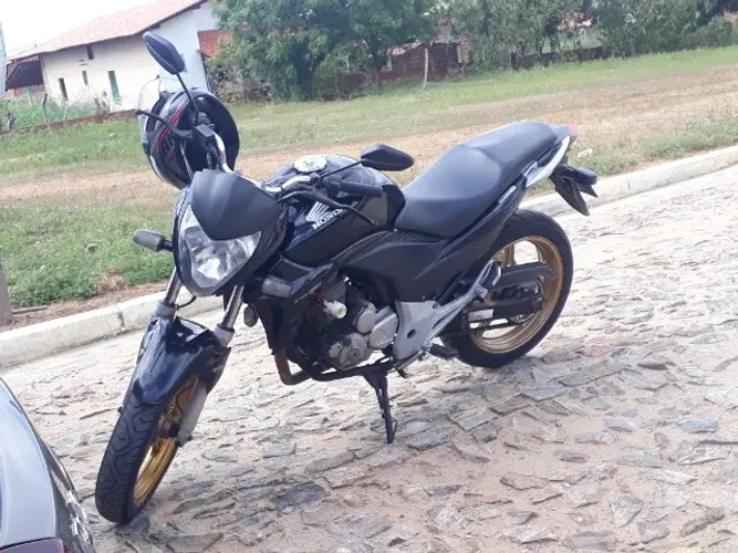 Honda CB 300r ano 2015