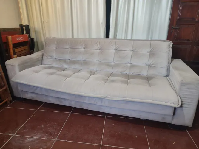 Sofá 3 lugares retrátil de Suede Cinza