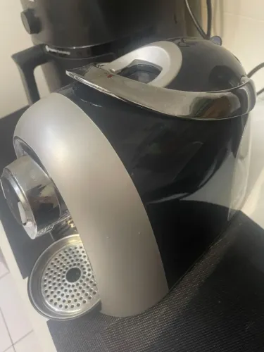 CAFETEIRA TRÊS CORAÇÕES MODO AUTOMÁTICA 
