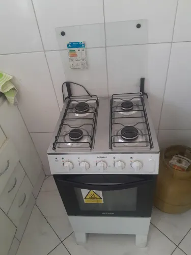 Fogão Itatiaia acendimento automático 