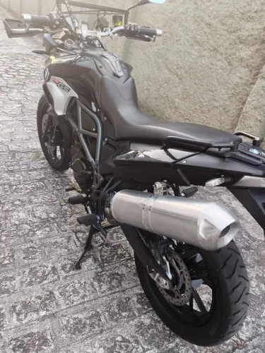 BMW F700 GS com 7800 km f800
