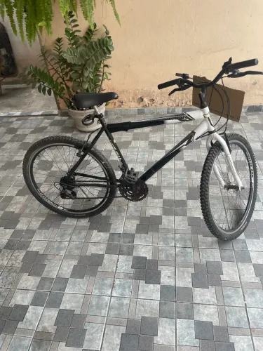 Bicicleta aro 26