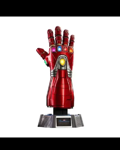 Manopla Nano tech 1/1 Thanos Hot toys<br>Manopla Nano Tech - : <br>Manopla Nano Tech - Avengers: