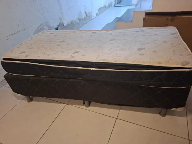 base cama box