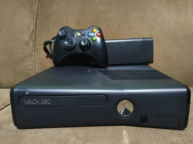 Videogame Xbox 360 Slim Desbloqueado Rgh 320Gb + Jogos