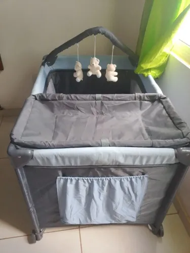 Berço cercado novo nunca usado