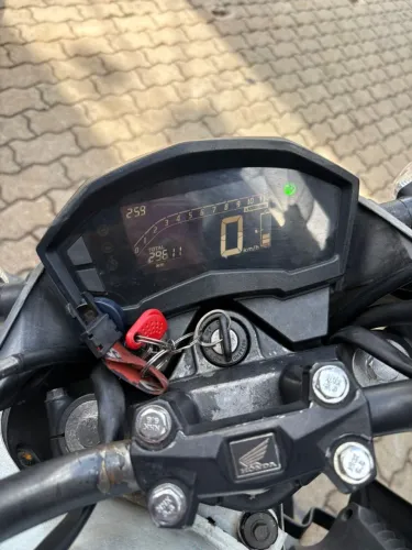 Honda Cb 250F Twister