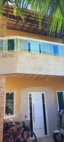 Venda de casa em condomínio frontal das ilhas.