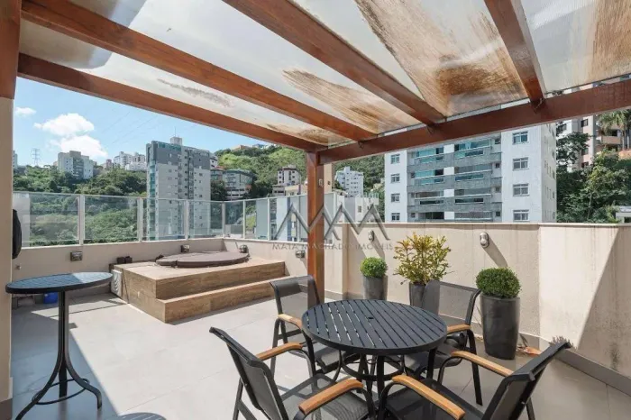 Cobertura à Venda no Buritis com 3 Quartos | 178 m²