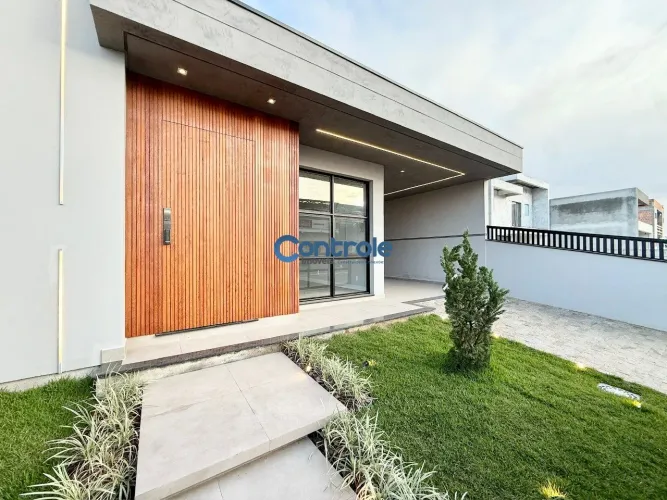 Casa com 03 dormitórios na Nova Palhoça, em Palhoça/SC!