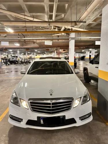 Mercedes-Benz E-250 CGI Avantgarde 1.8 16V 204cv Aut. 2013
