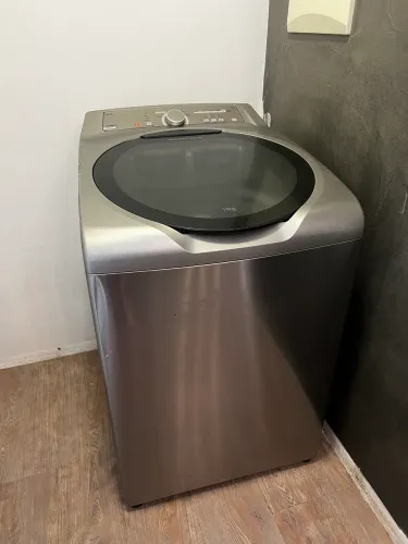 Máquina de Lavar Brastemp 11kg Inox - 110V