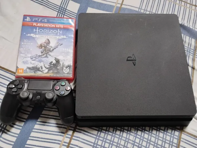 PS4 SLIM 500GB (SOMENTE HOJE)