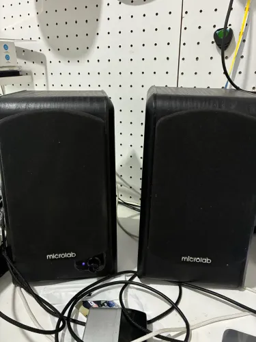 Para de caixa ativa microlab B77bt