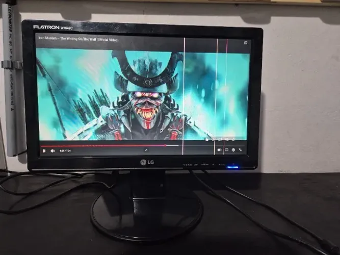 Monitor LG 16 polegadas