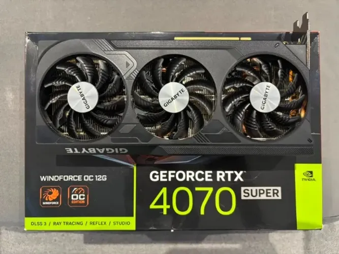 Gigabyte GeForce RTX 4070 SUPER 12GB