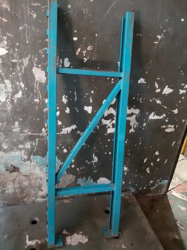 Torres de porta palets 1,50 x 0,50 em perfeito estado