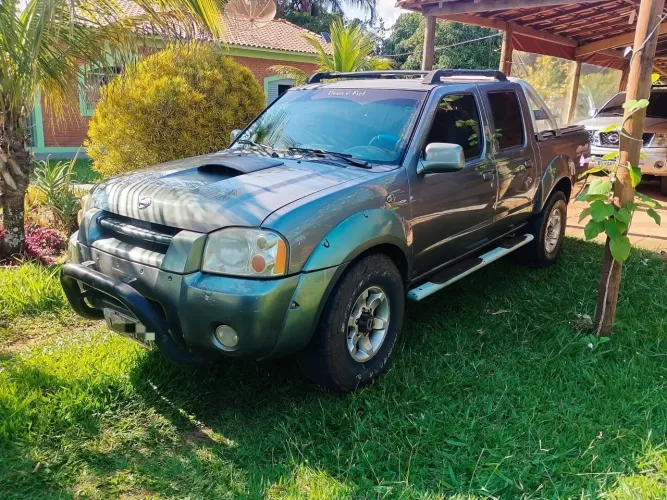 Nissan Frontier Se/se Strik/one CD 4X4 2.8 Dies 2003