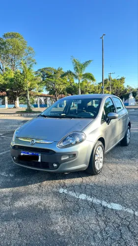 Fiat Punto Attractive Italia 1.4 F.flex 8V 5P 2016