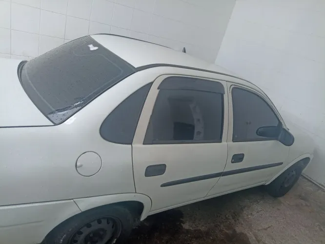 Chevrolet Corsa Sedan 1.0 MPFI 8V 71cv 4P 2003