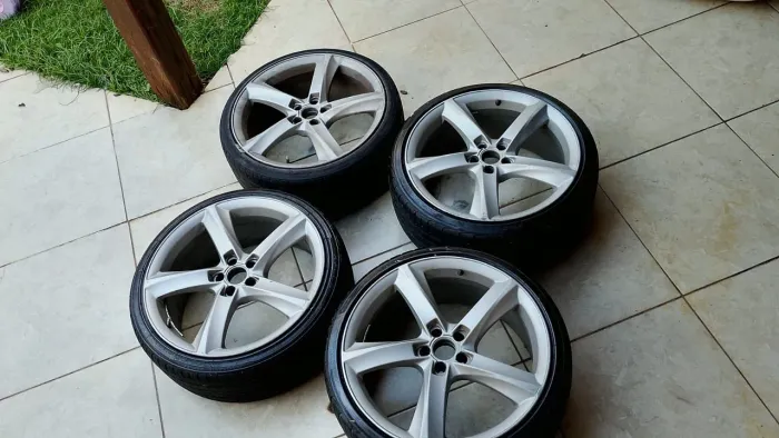 Rodas liga leve 19"