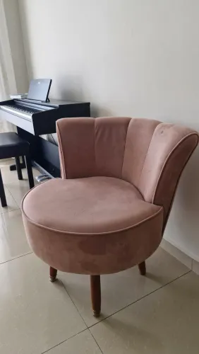 Poltrona Pétala Rosa Veludo