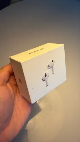 AirPods Pro 3 (LACRADO)