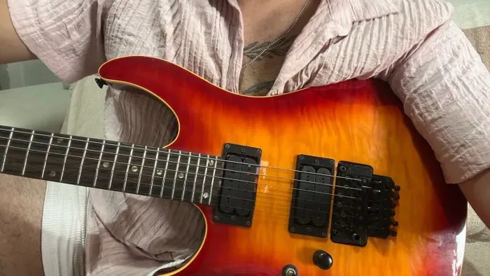 Guitarra Tagima Vulcan CT CURLEY