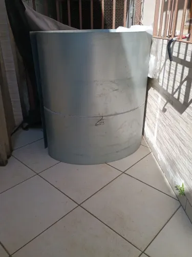 Vendo chapa galvanizada 5metros1 de largura , e 22.080 mm espessura