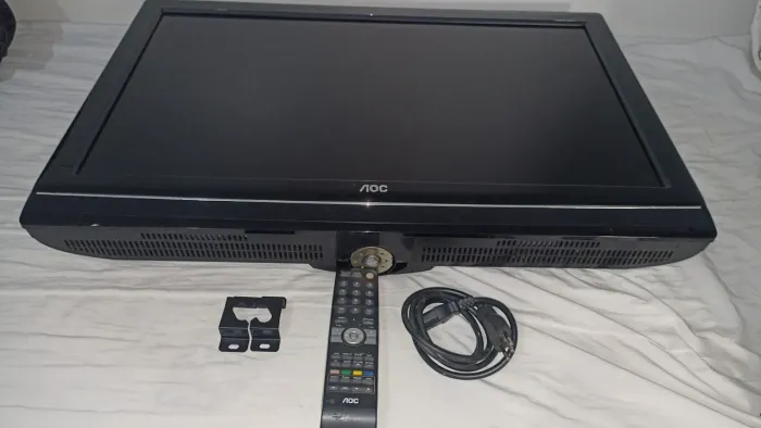 TV AOC lcd 32 polegadas 
