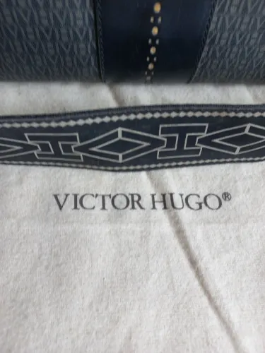 Bolsa Victor Hugo original seminova