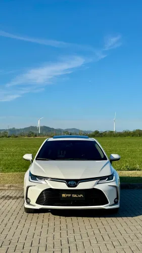 Toyota Corolla Altis Prem. Hybrid 1.8 Flex AUT 2023