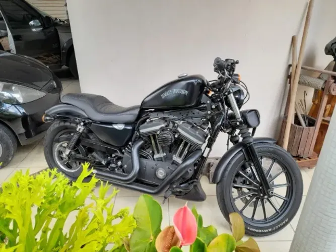 HARLEY 883 IRON 2015 COM ALGUMAS CUSTOMIZAÇÕES, DESCARGA SPORT Vance & Hines