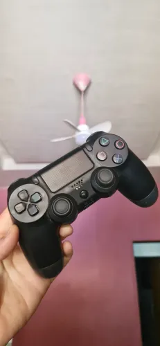 Kit 2 controle ps4 1 original ( Faço envio)
