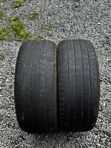 Par de pneus 225/50r17 Bridgestone Turanza - R$ 400 Par