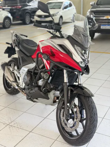 Honda NC750X ABS 2023 impecável! Oportunidade!