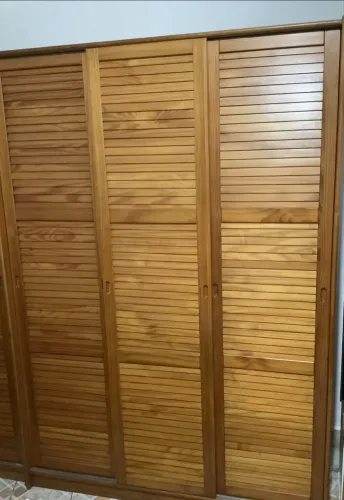 Guarda roupa 3 portas Tok Stock