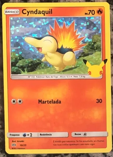 Carta Holográfica Pokemon TCG Coleção McLanche Feliz 25 Anos - Cyndaquil