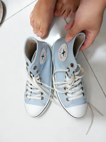 Tênis All Star Azul Claro Cano Alto Unissex - Ótimo Estado