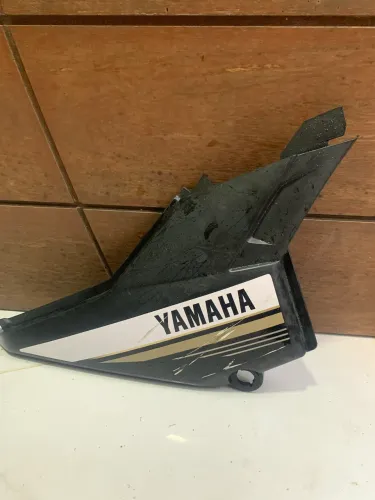 Tampa lateral direita Crosser Xtz 150 Original 2022 - usado