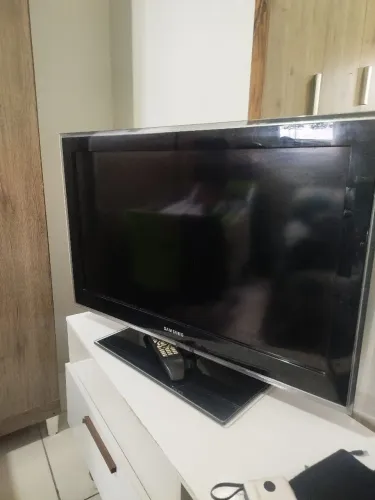TV Samsung 32? LCD Full HD HDMI USB + Controle