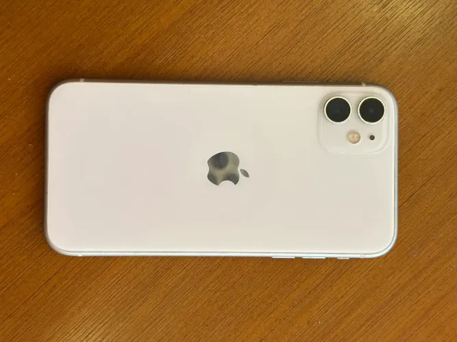 iPhone 11