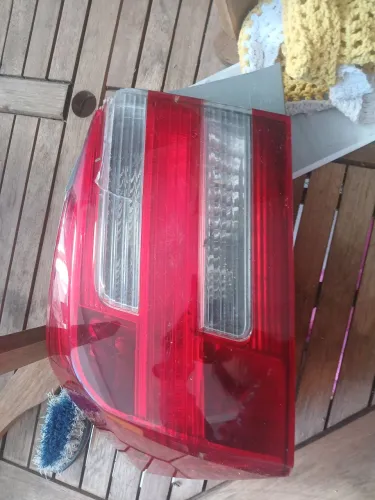 LANTERNA TRASEIRA HONDA CITY 2014