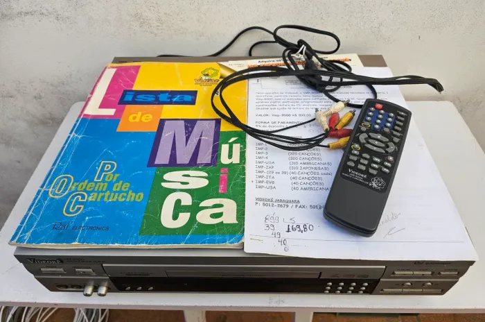 Videoke RAF VMP-9000 com Controle Remoto 