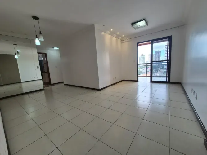 MS - VENDO APARTAMENTO NO EDIFICIO BOGARI - 3 QUARTOS - MARCO